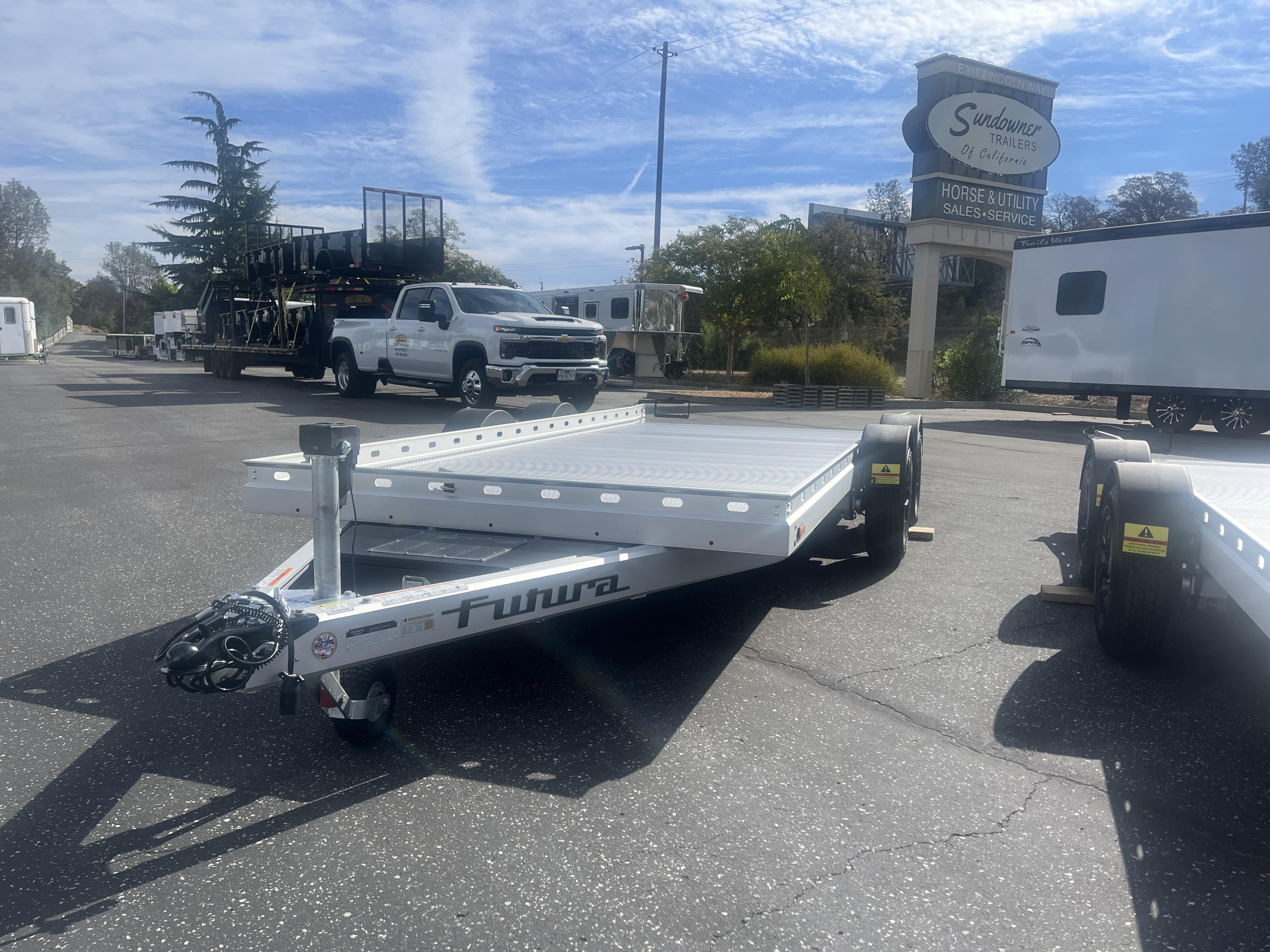 2026 Futura BP SUPER SPORT Car Trailer