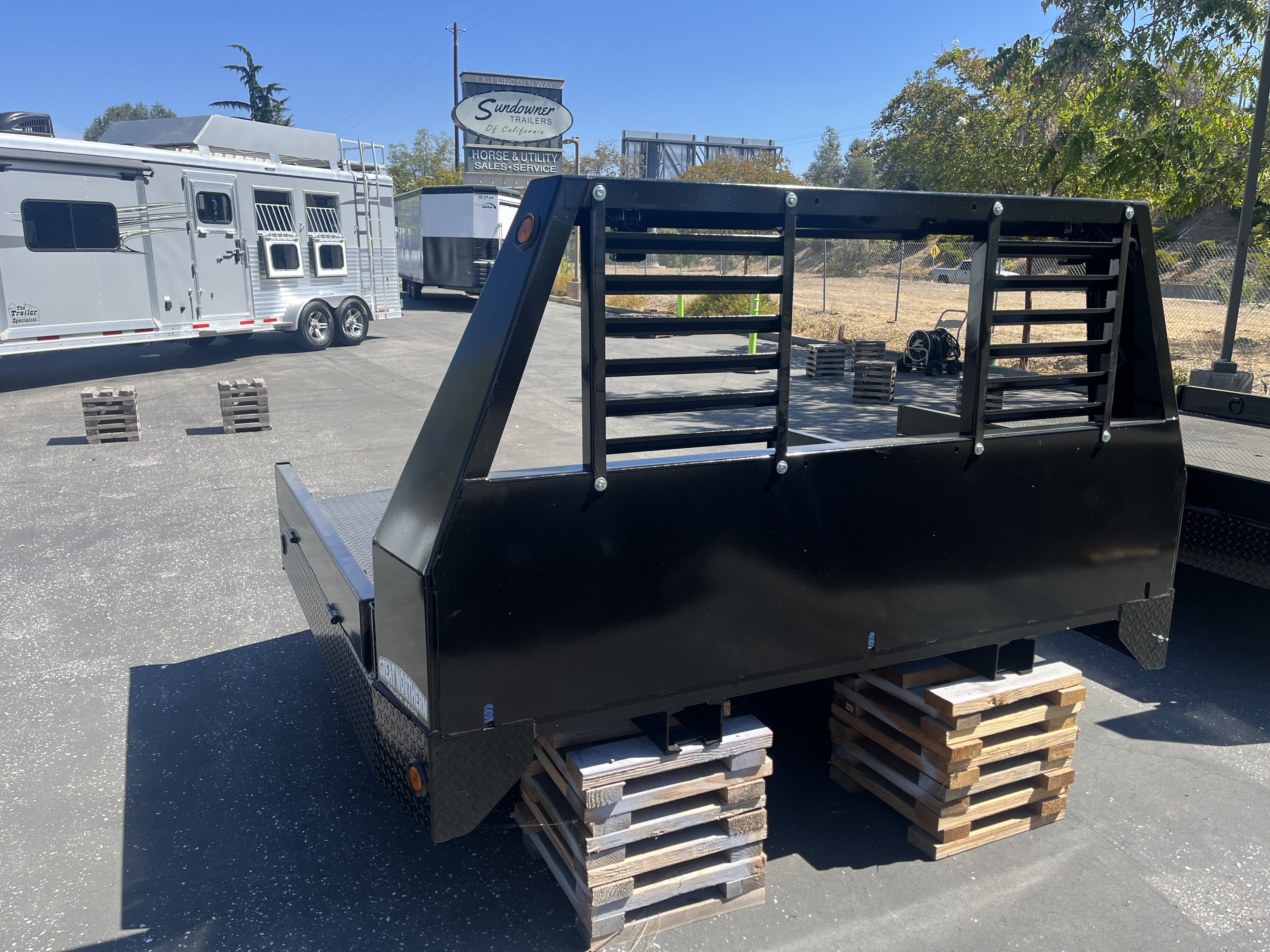 2027 Great Northern STANDARD SHORT TRUCK BED SINGLE Truck Bed