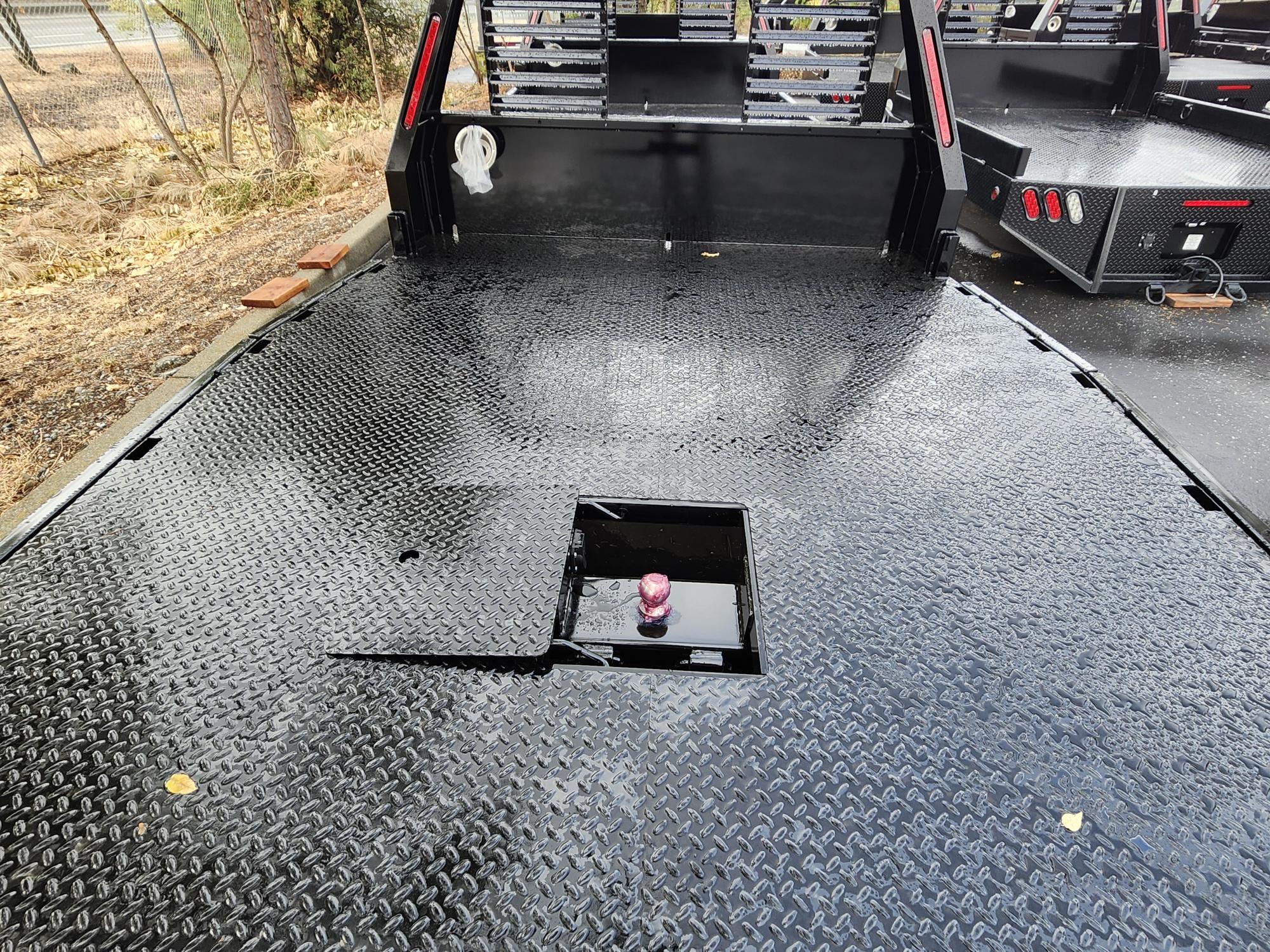 2027 Great Northern STANDARD DUALLY TRUCK BED CAB & CHASSIS 84" Truck Bed