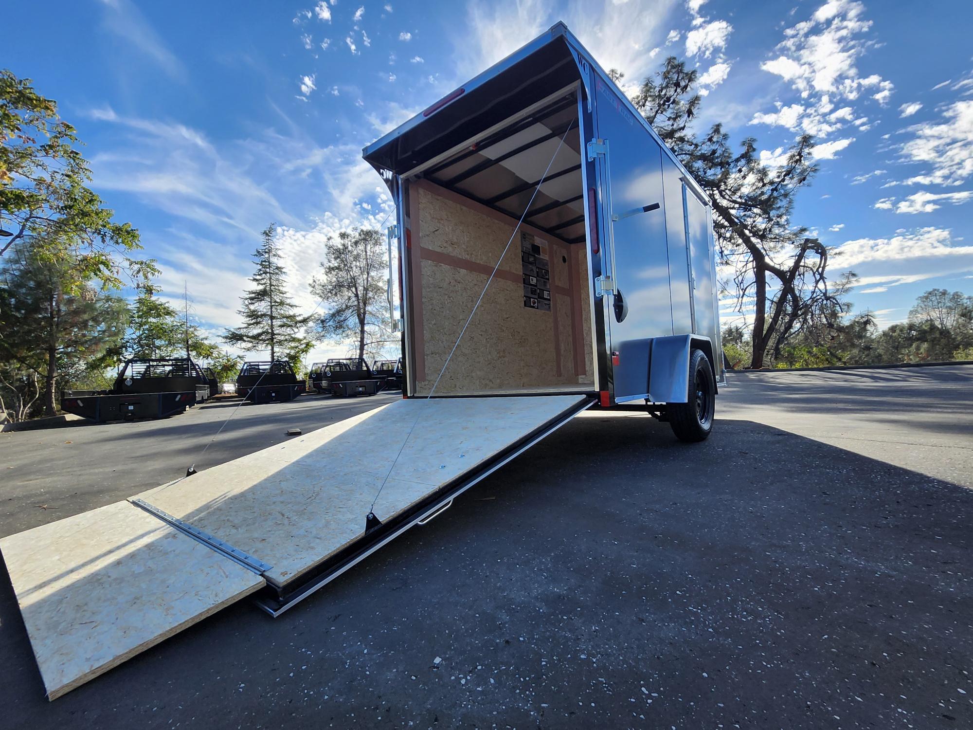2027 Wells Cargo BP 6 X 10 Fast Trac Deluxe Cargo
