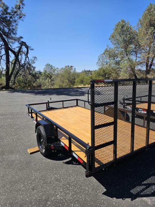 2027 R & J BP 7 x 12 UTILITY SA Utility
