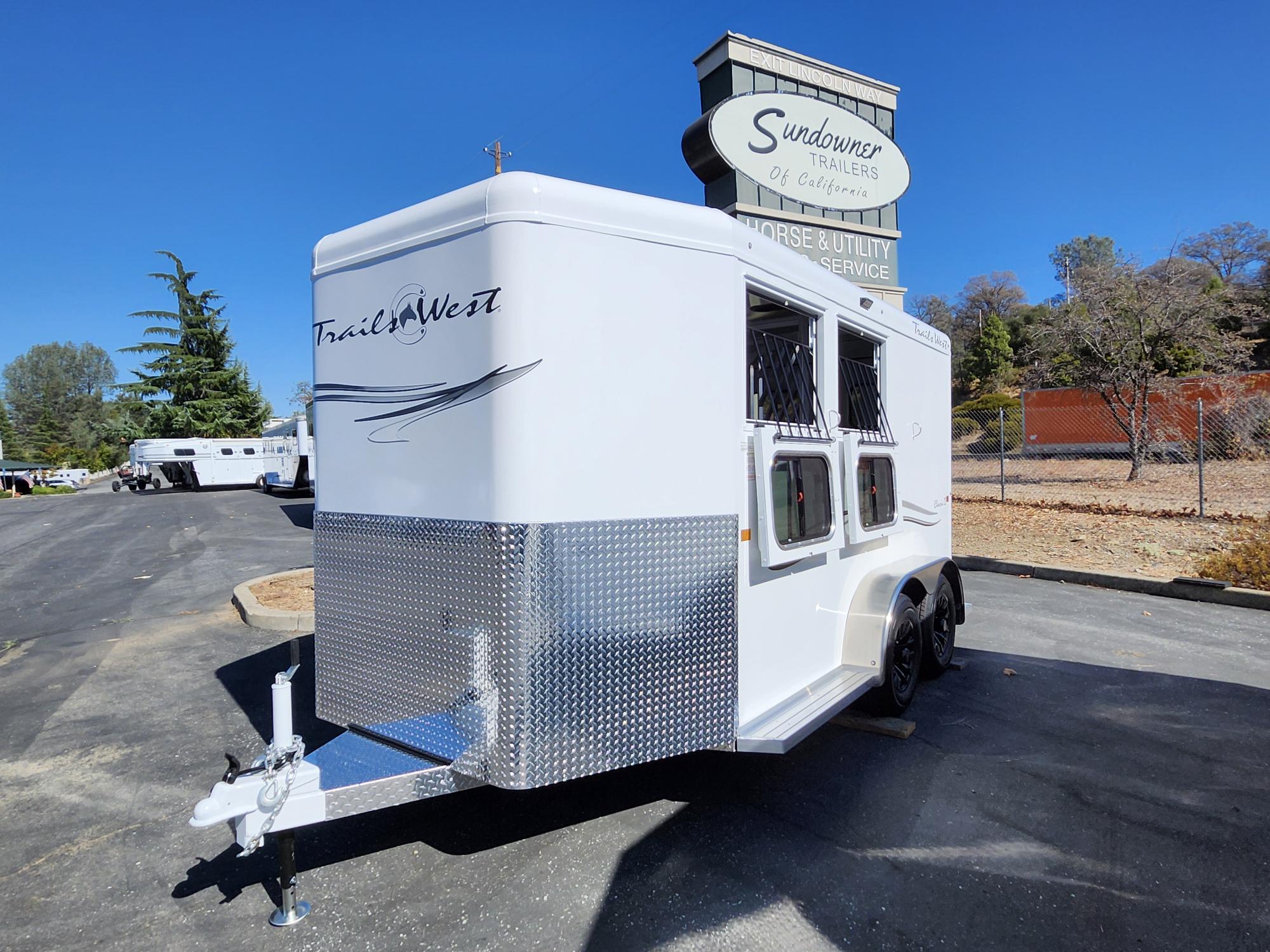 2027 Trails West BP 2H CLASSIC II Horse Trailer