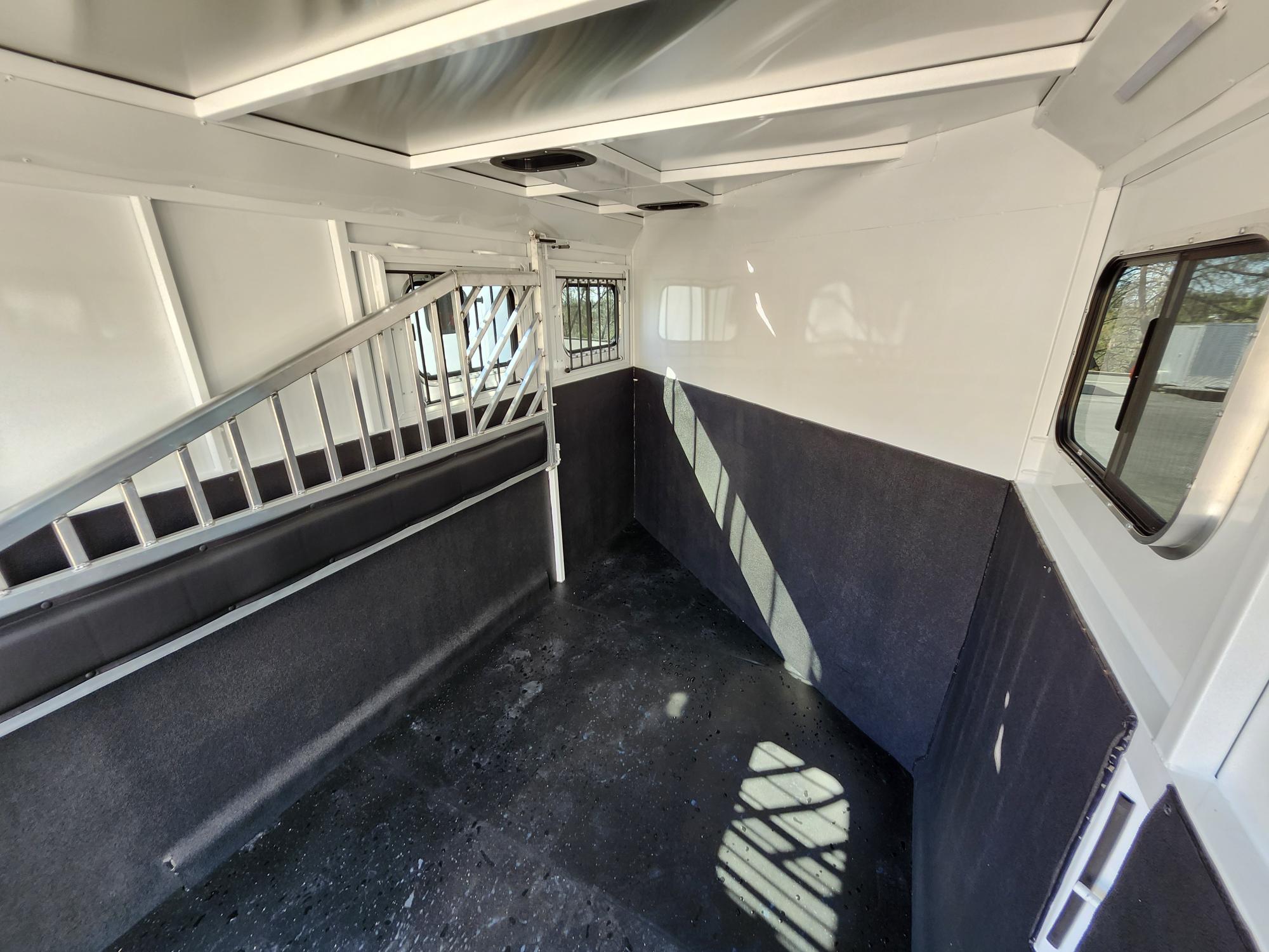 2027 Trails West BP 2H CLASSIC II Horse Trailer