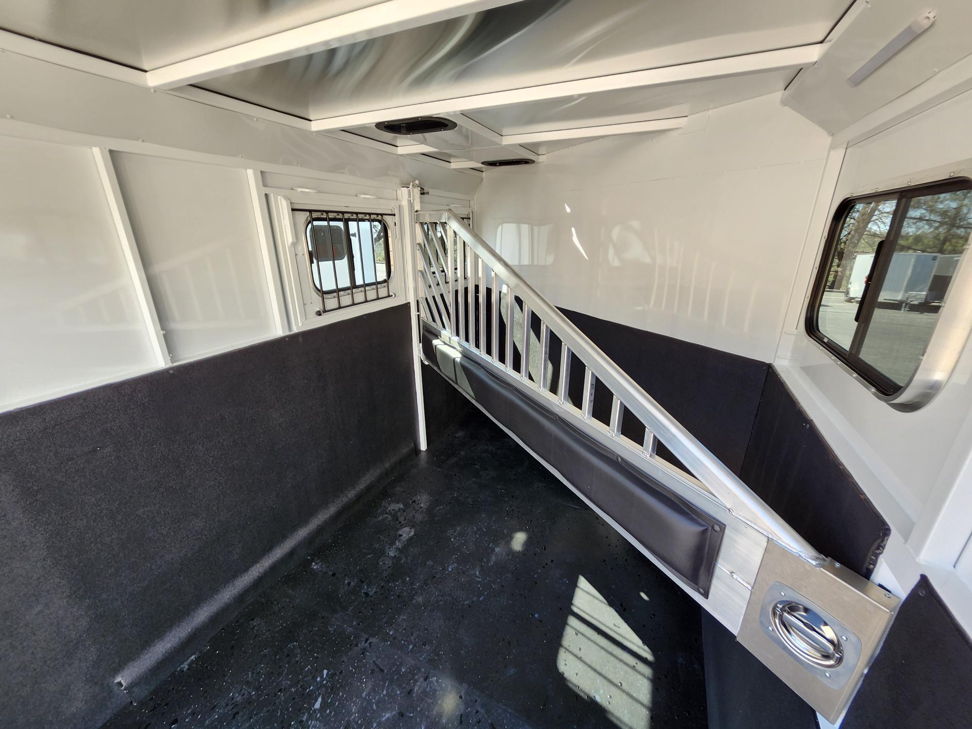 2027 Trails West BP 2H CLASSIC II Horse Trailer