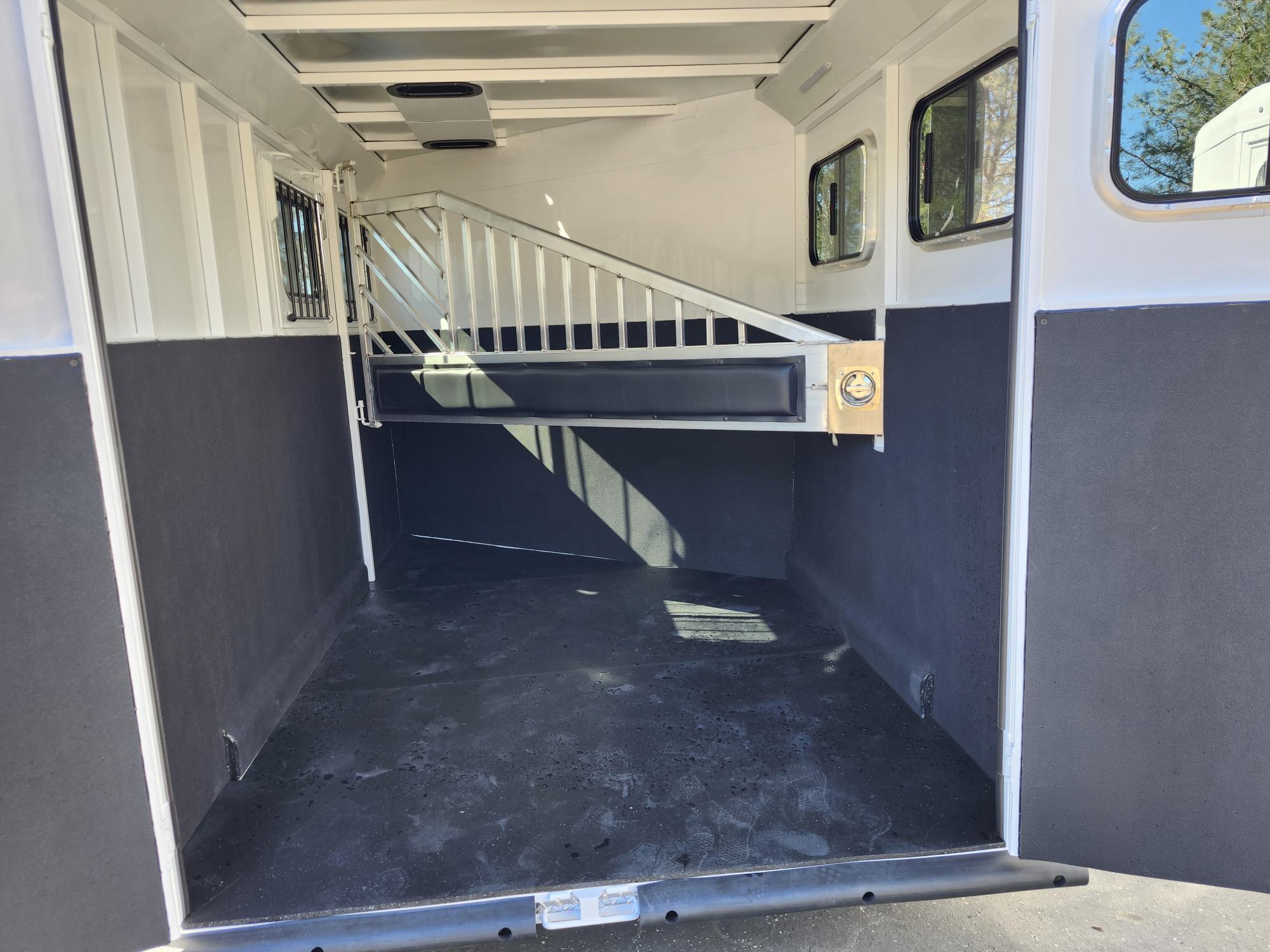 2027 Trails West BP 2H CLASSIC II Horse Trailer