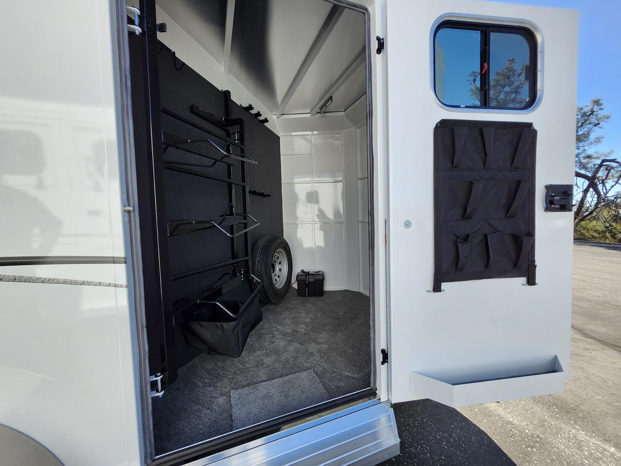 2027 Trails West BP 2H CLASSIC II Horse Trailer