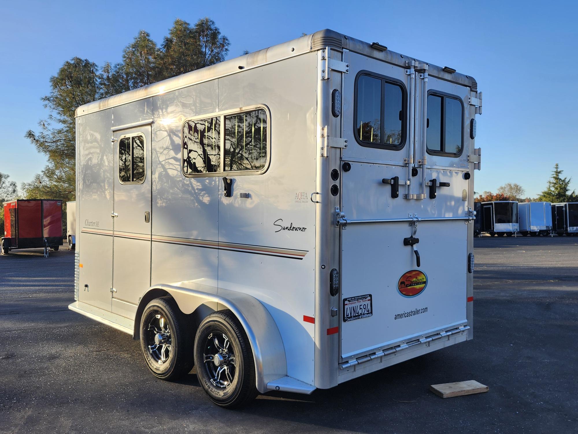 2023 Sundowner BP 2H CHARTER TRSE Horse Trailer