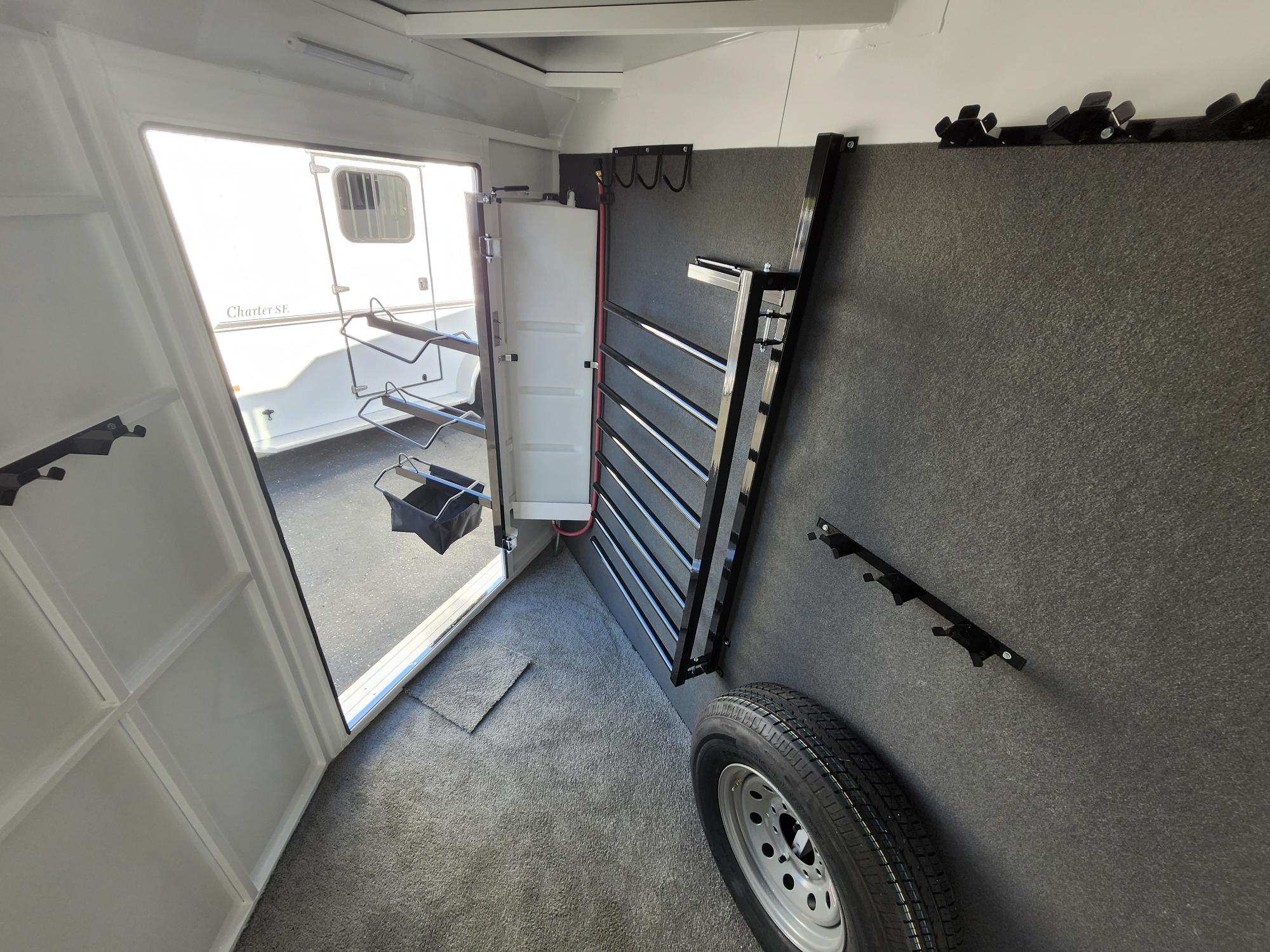 2027 Trails West BP 3H CLASSIC II Horse Trailer