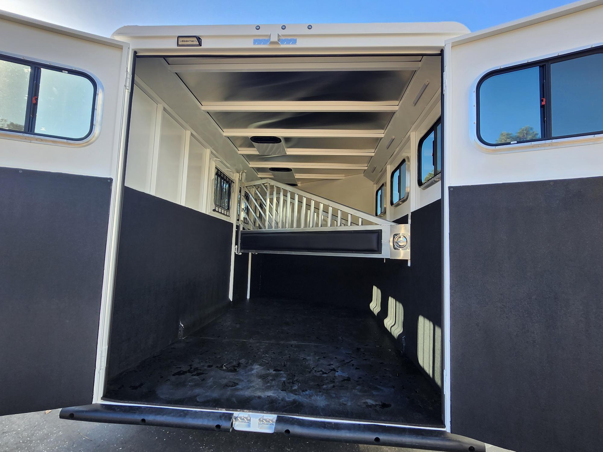 2027 Trails West BP 3H CLASSIC II Horse Trailer