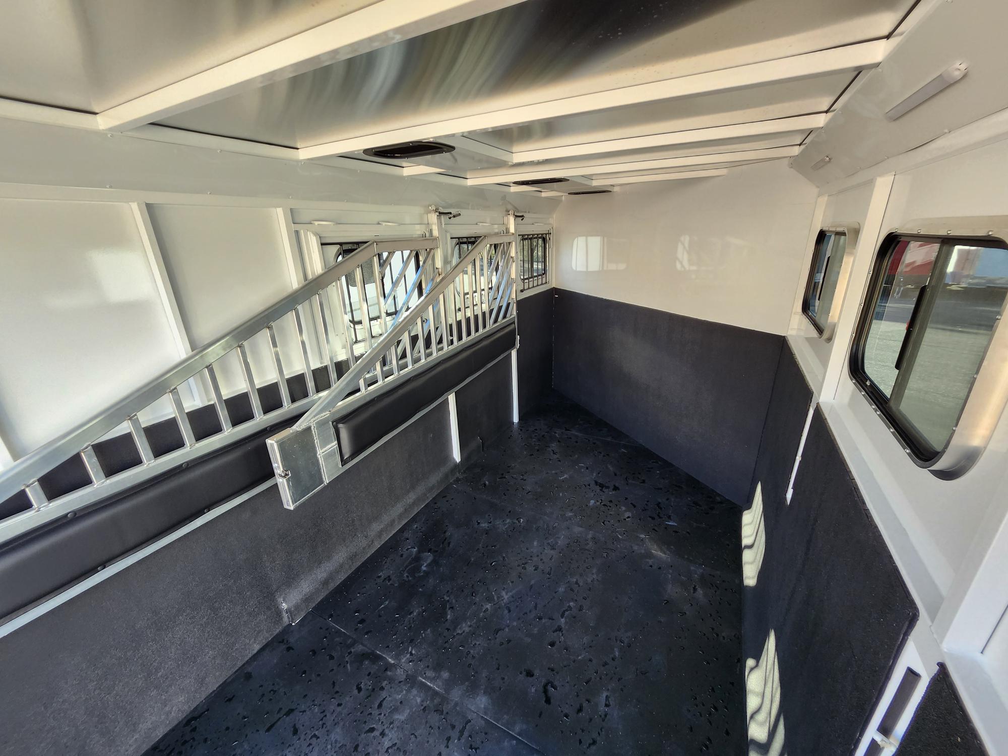 2027 Trails West BP 3H CLASSIC II Horse Trailer