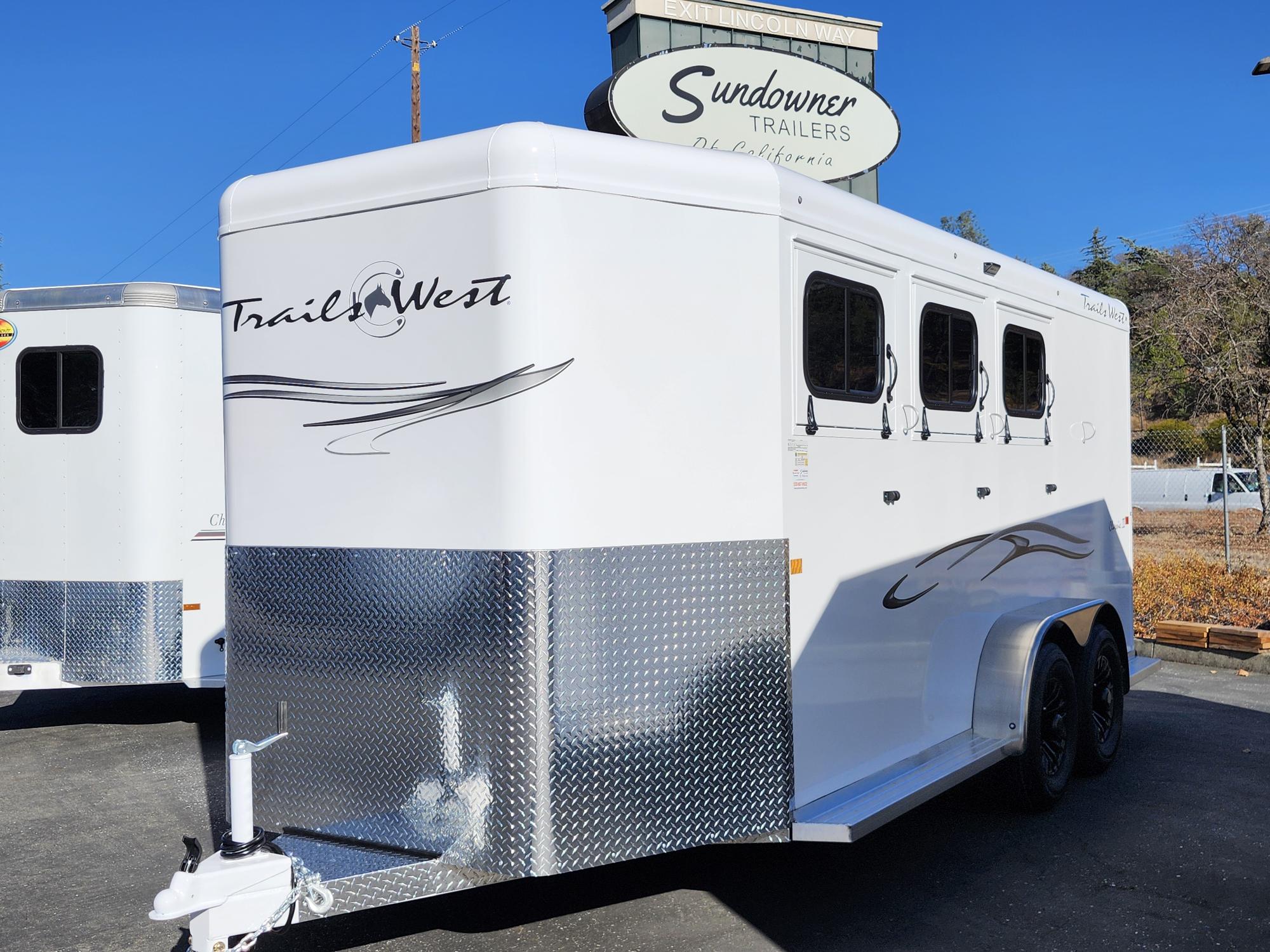 2027 Trails West BP 3H CLASSIC II Horse Trailer